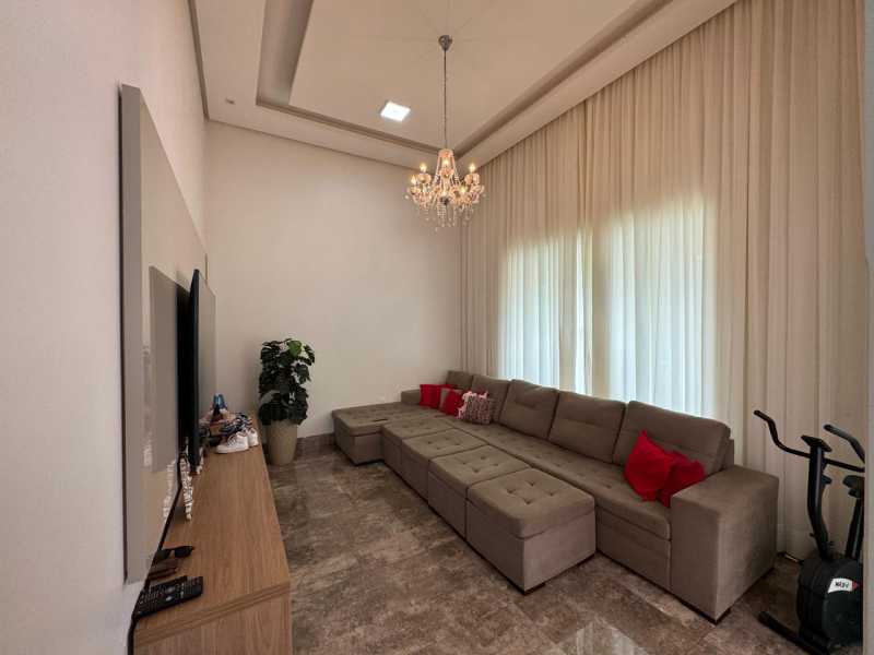 Casa 3 quartos à venda Presidente Olegário,MG - R$ 630.000