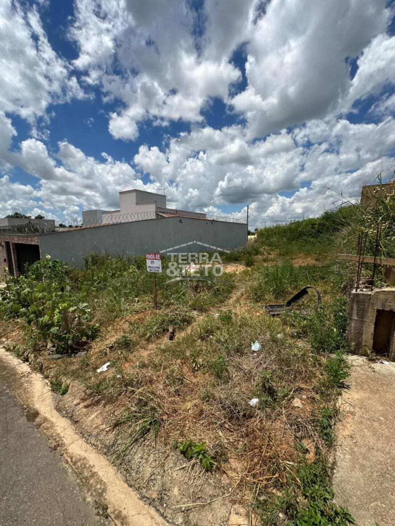 Terreno de 200 m² Sorriso - Patos de Minas, à venda por R$ 25.000