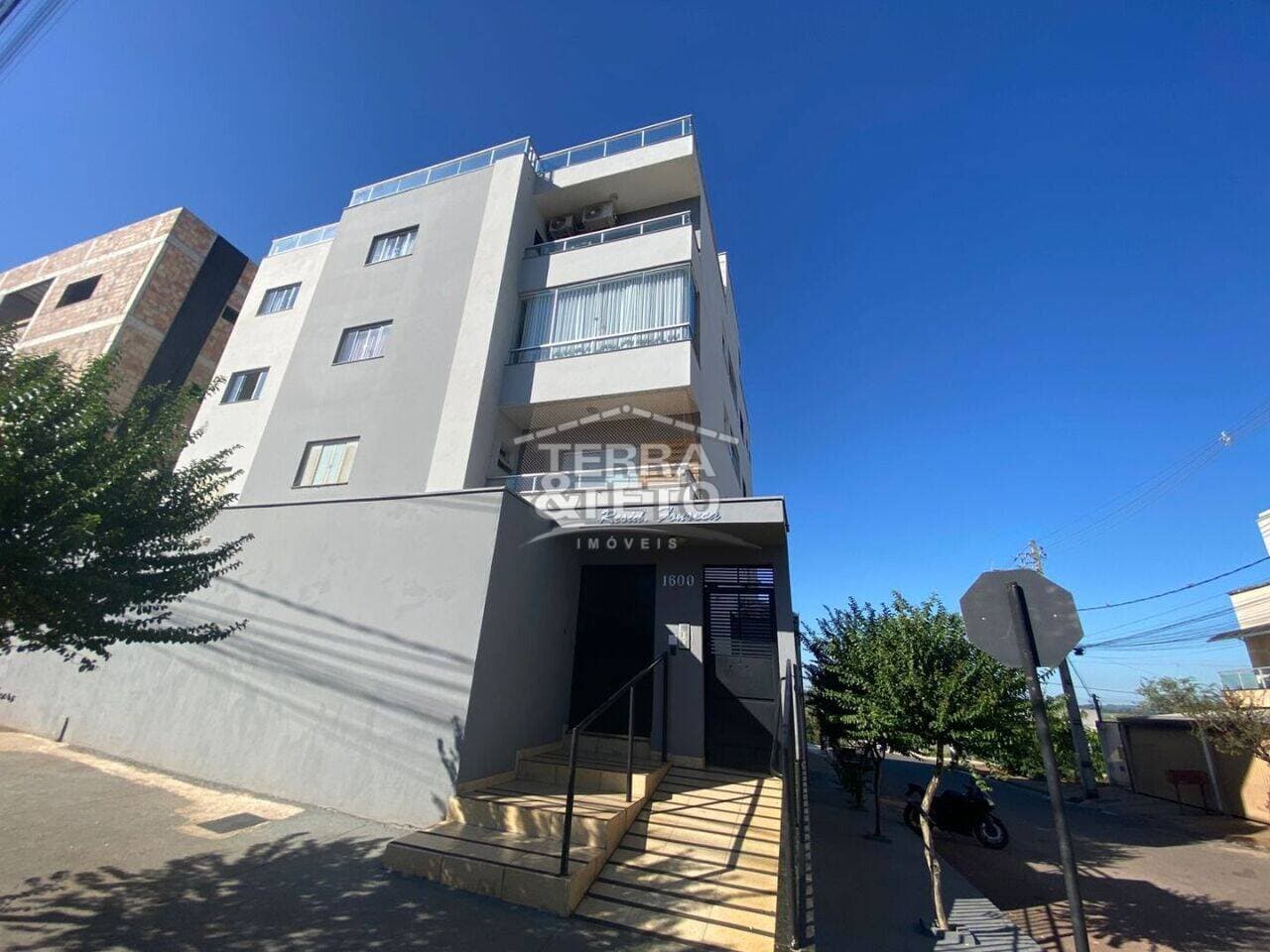 Apartamento Ipanema - Patos de Minas, aluguel por R$ 1.600/mês