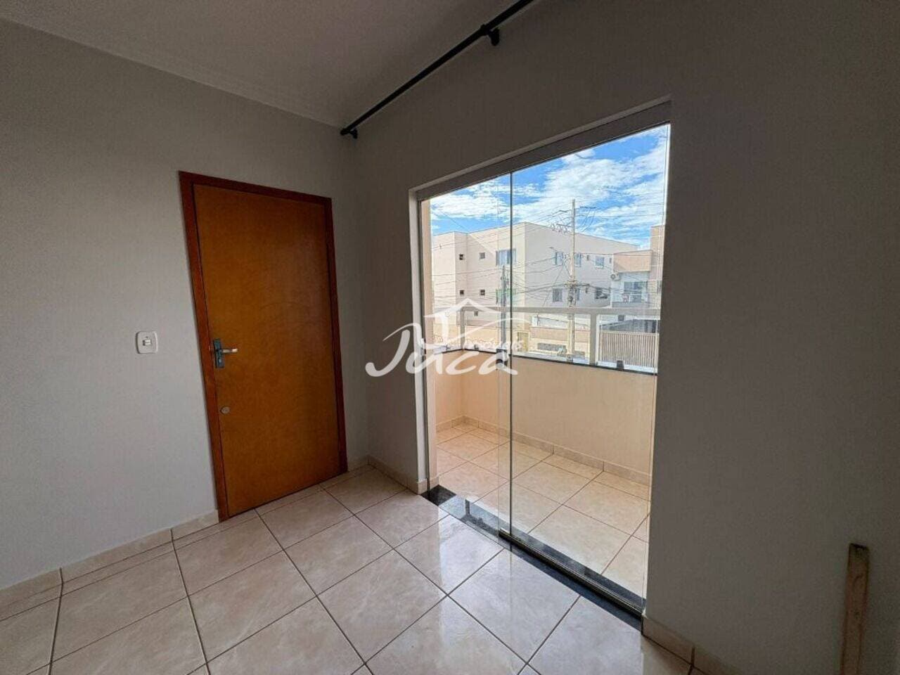 Apartamento de 60 m² na Professor José Lopes de Faria - Ipanema II - Patos de Minas - MG, aluguel por R$ 1.400/mês