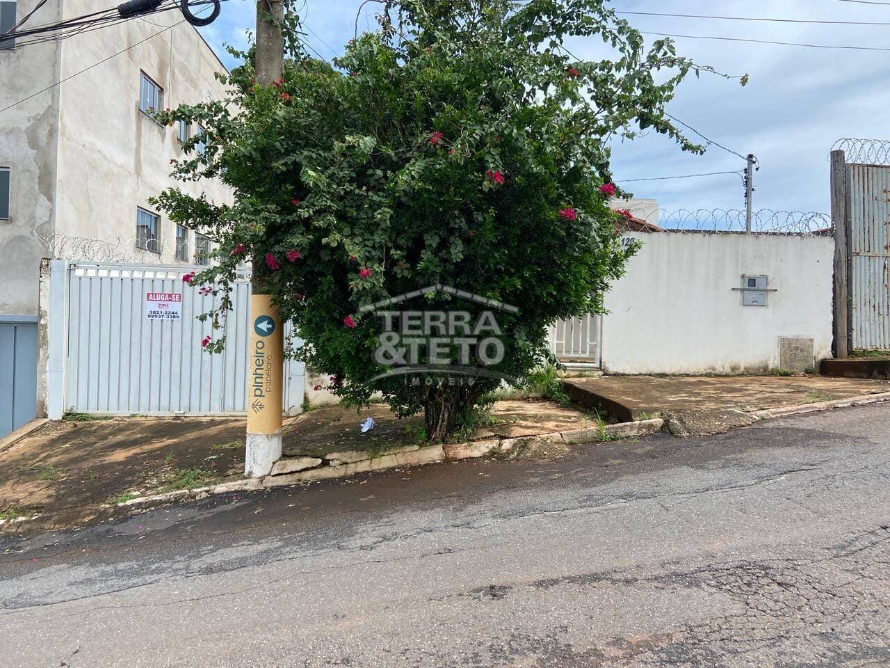 Casa Eldorado - Patos de Minas, aluguel por R$ 1.500/mês