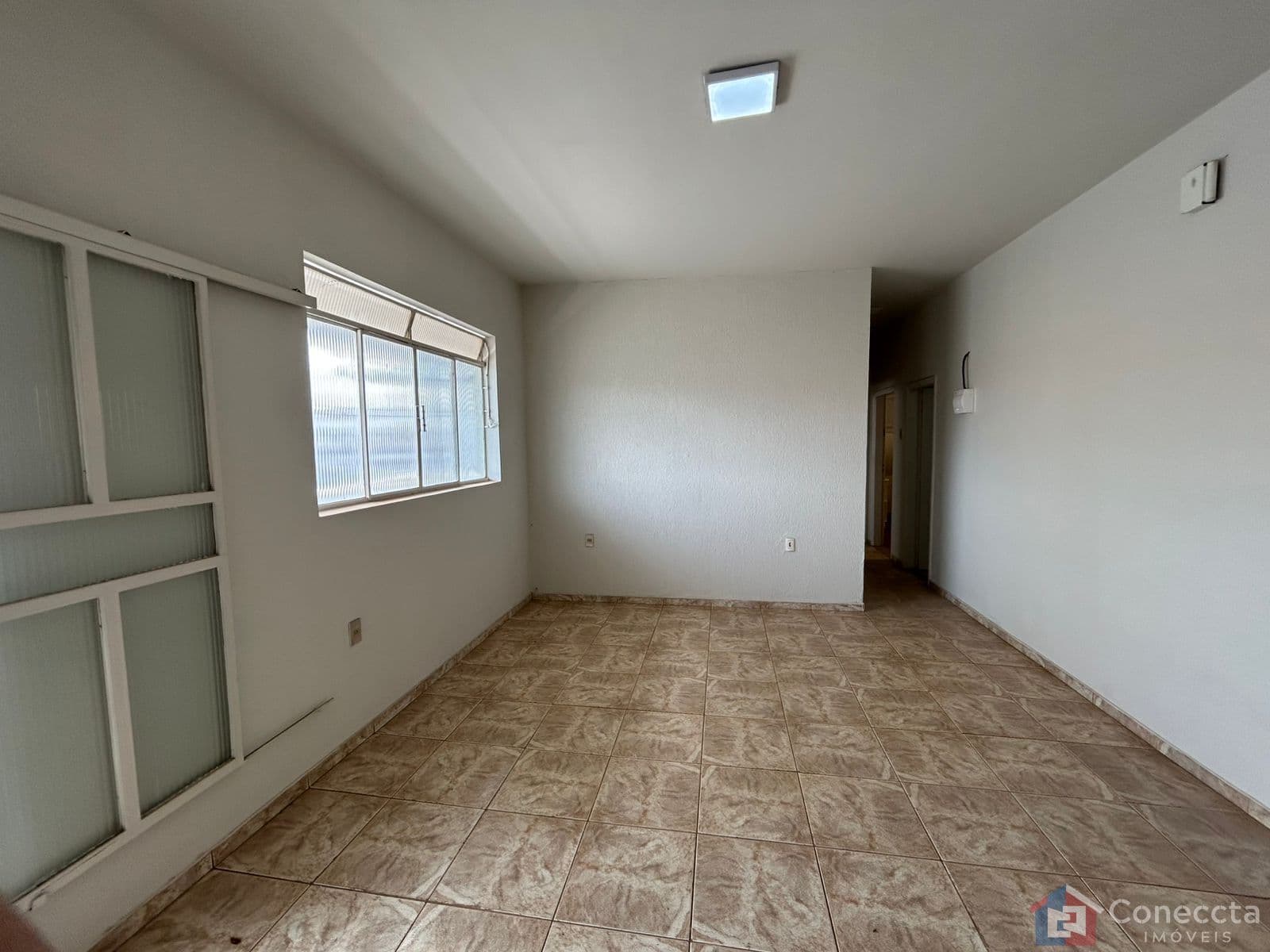 Apartamento Espaçoso no Centro de Patos de Minas - 3 Quartos, Suíte e Excelente Localização